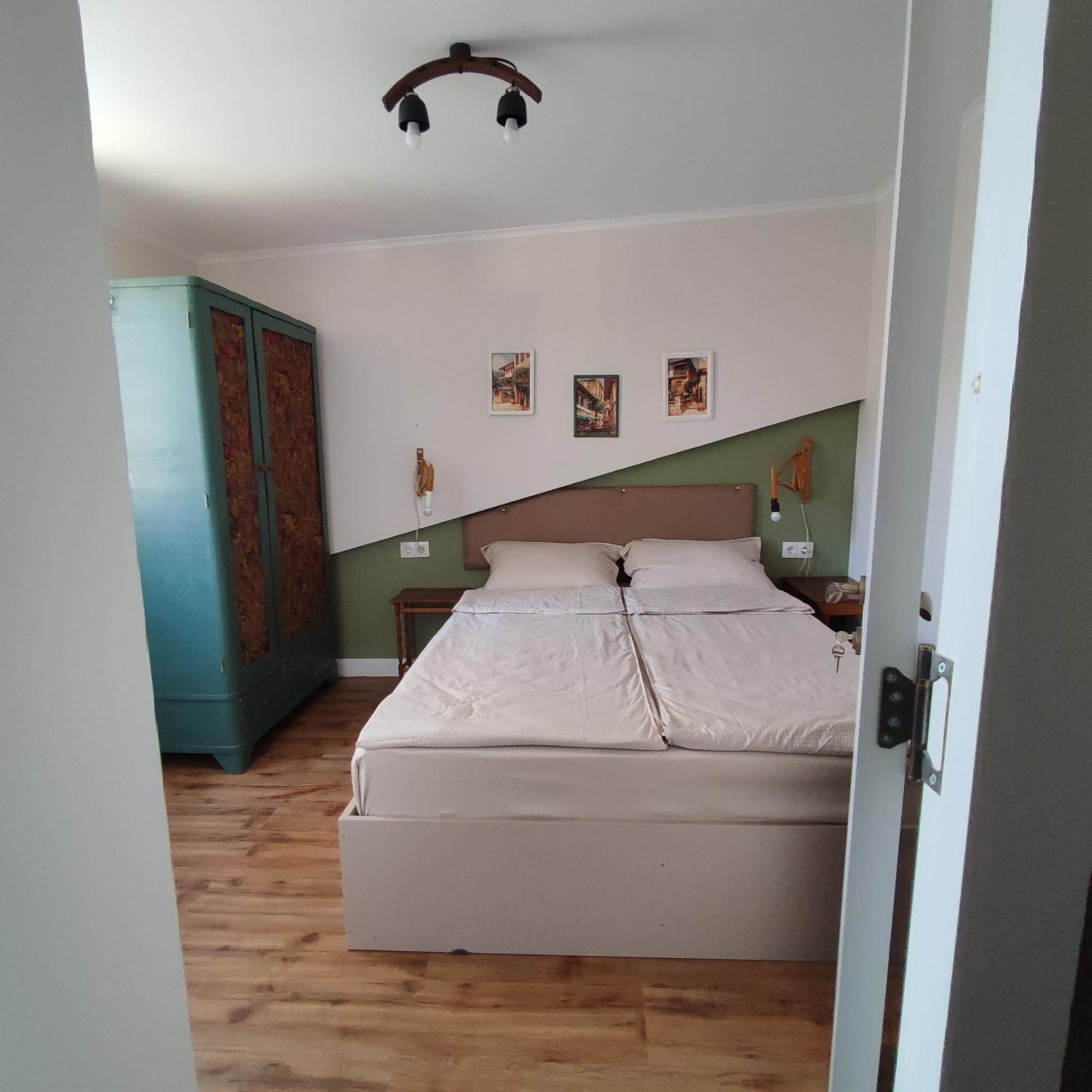 9 Doors Hotel Tbilisi Luaran gambar